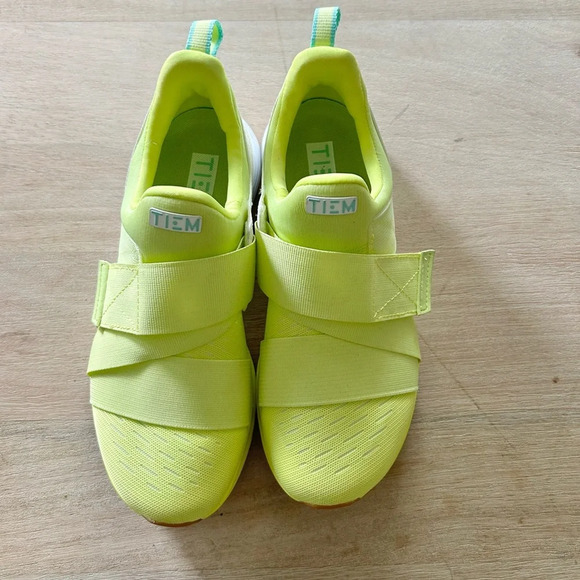 Tiem Latus Women’s Training Sneaker in Citron Glow - Picture 6 of 8